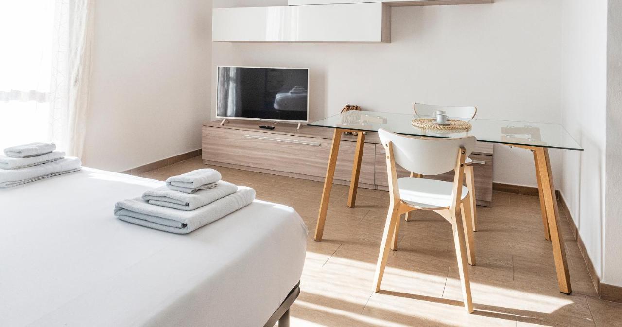 Nulauro 12 Apartment Alghero Bagian luar foto