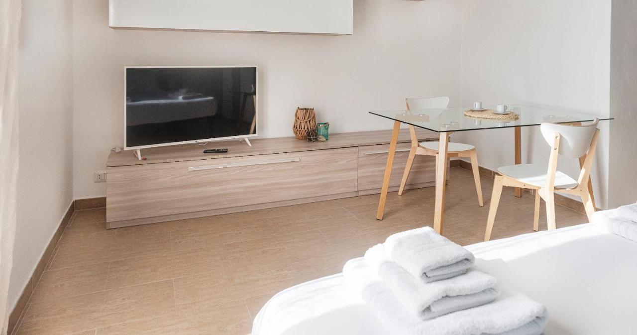 Nulauro 12 Apartment Alghero Bagian luar foto
